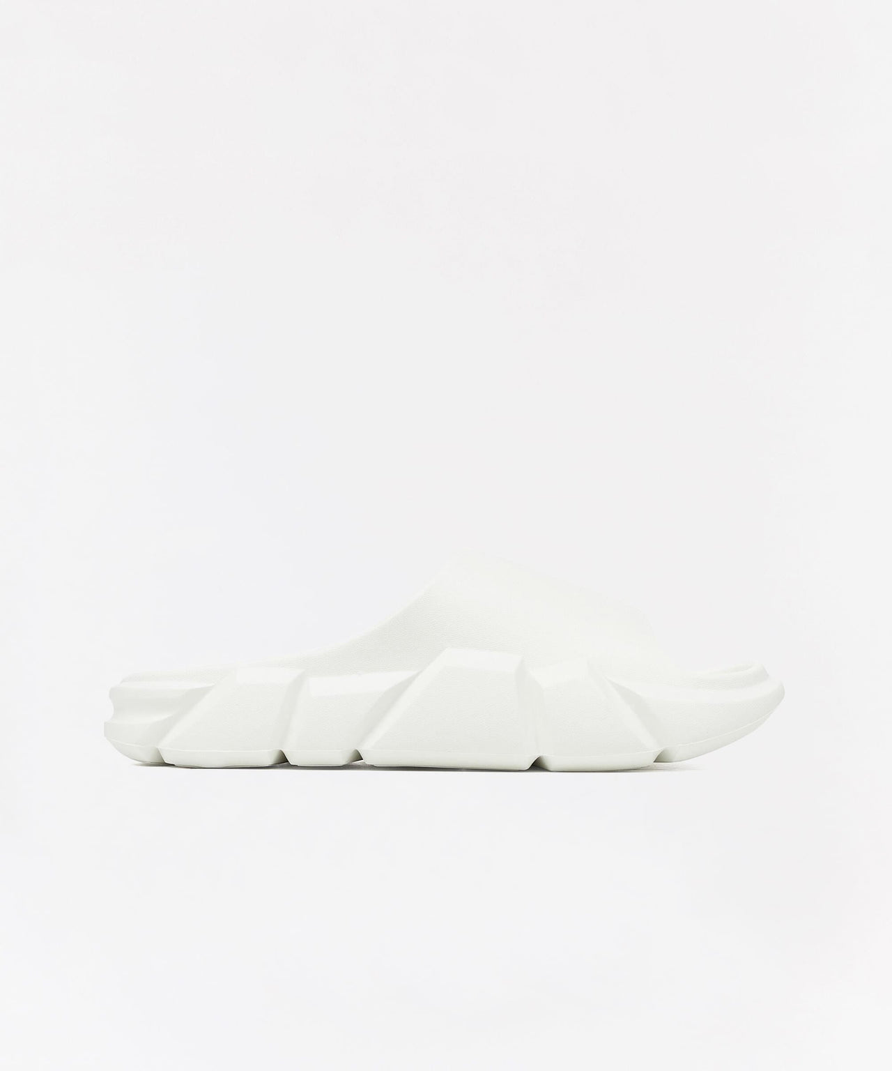 Sculpted Solid Slides - White