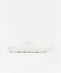 Thumbnail for Sculpted Solid Slides - White