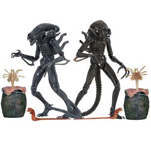 ULTIMATE ALIENS WARRIORS (1986) ASST 7in SCALE ACTION FIGURE