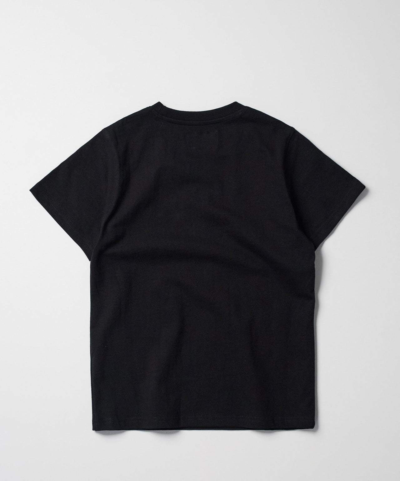 Kids Criticize Short Sleeve T-Shirt