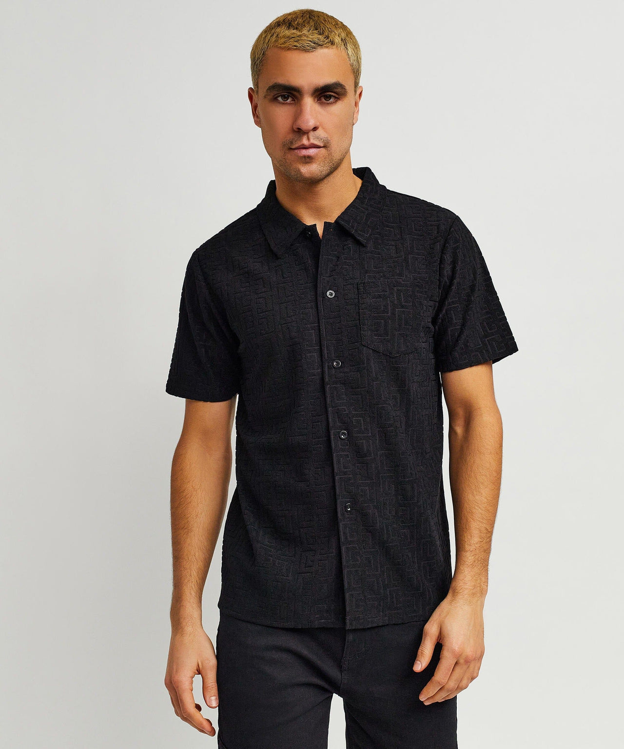Geometric Viscose Button-Down Short Sleeve Shirt