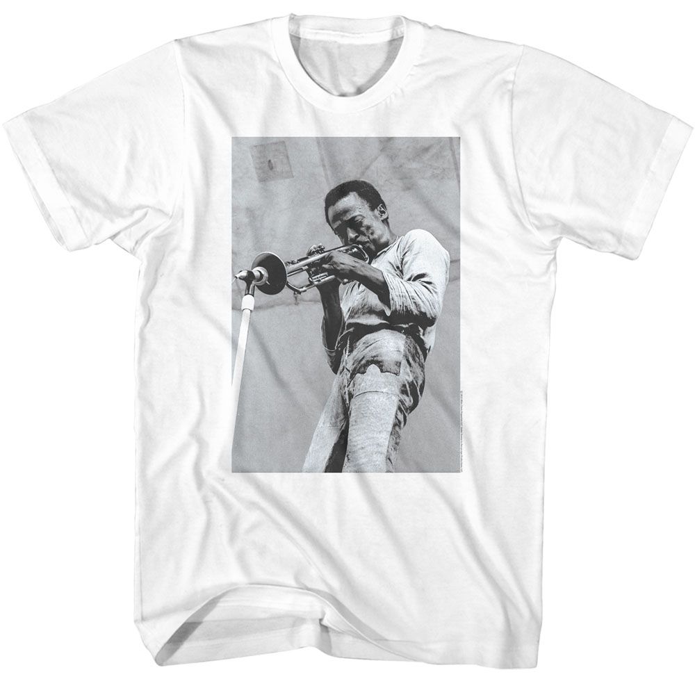 MILES DAVIS-MILES DAVIS TRUMPET INTO MIC-WHITE ADULT S/S TSHIRT