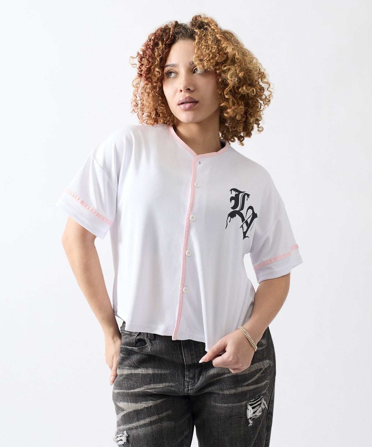 Los Angeles Sweet Rebel Women's Graphic Short Sleeve Cropped Shirt