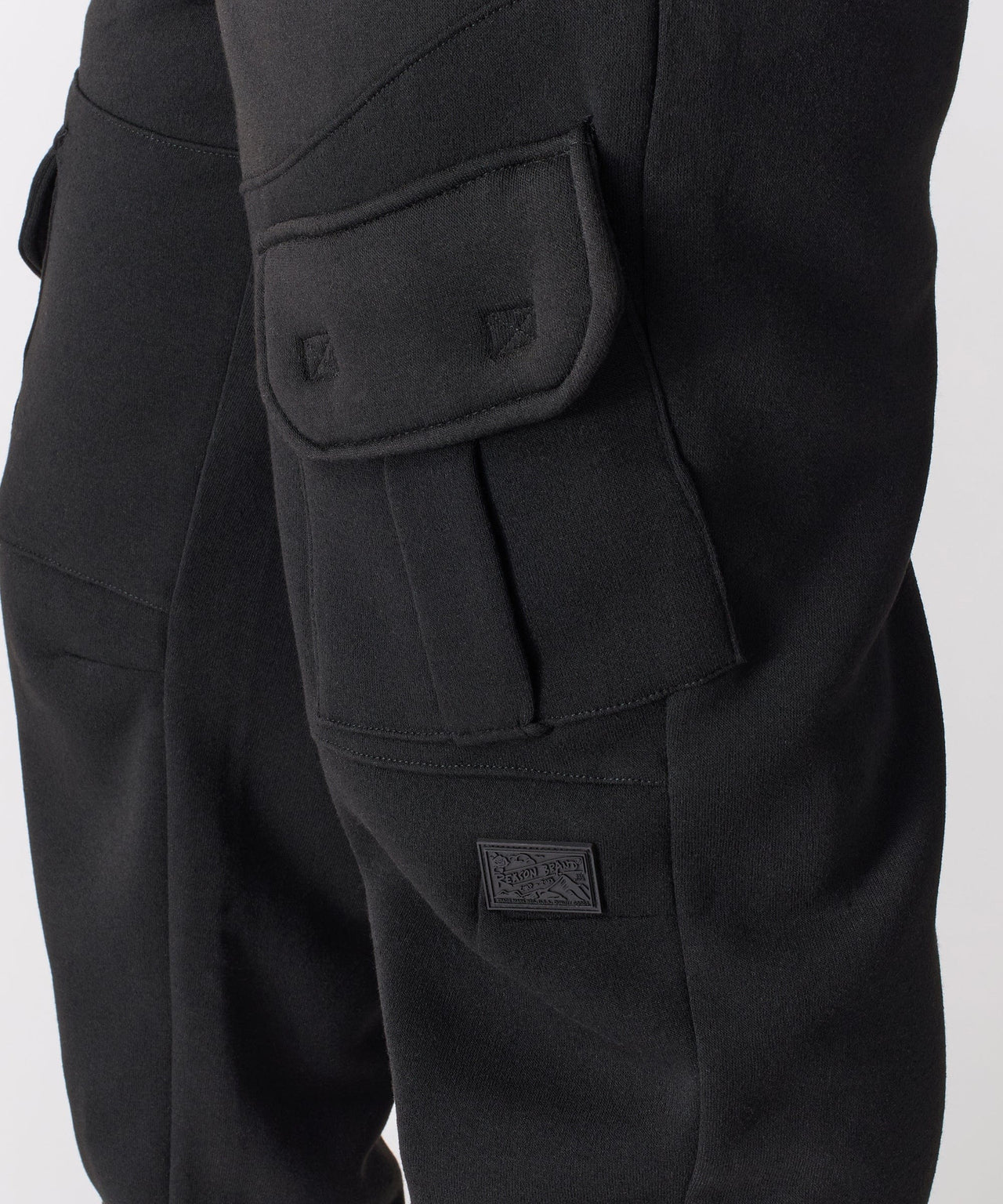 Banks Fleece Cargo Pant - Black