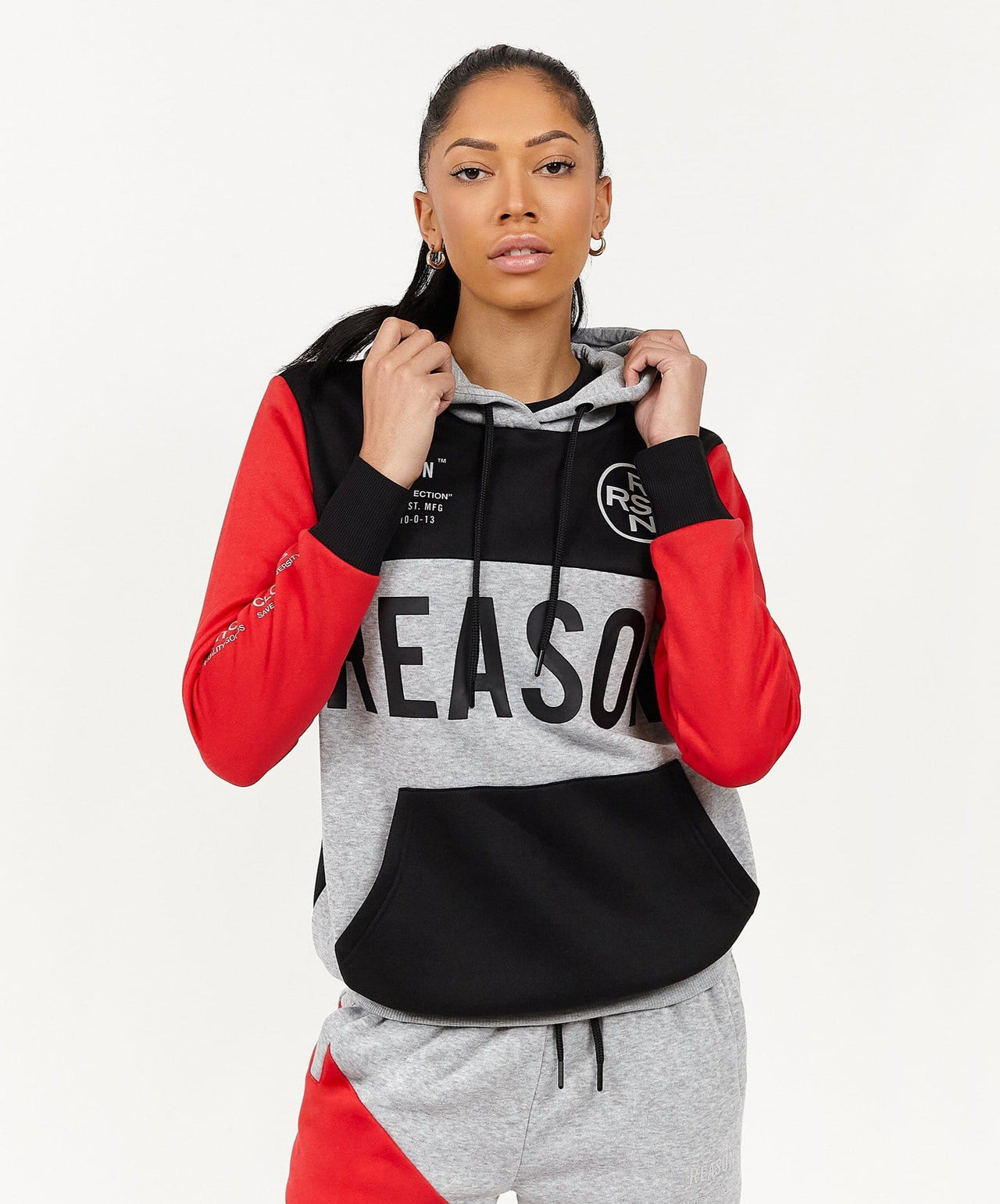 Yonkers Women's Pull-Over Long Sleeve Hoodie