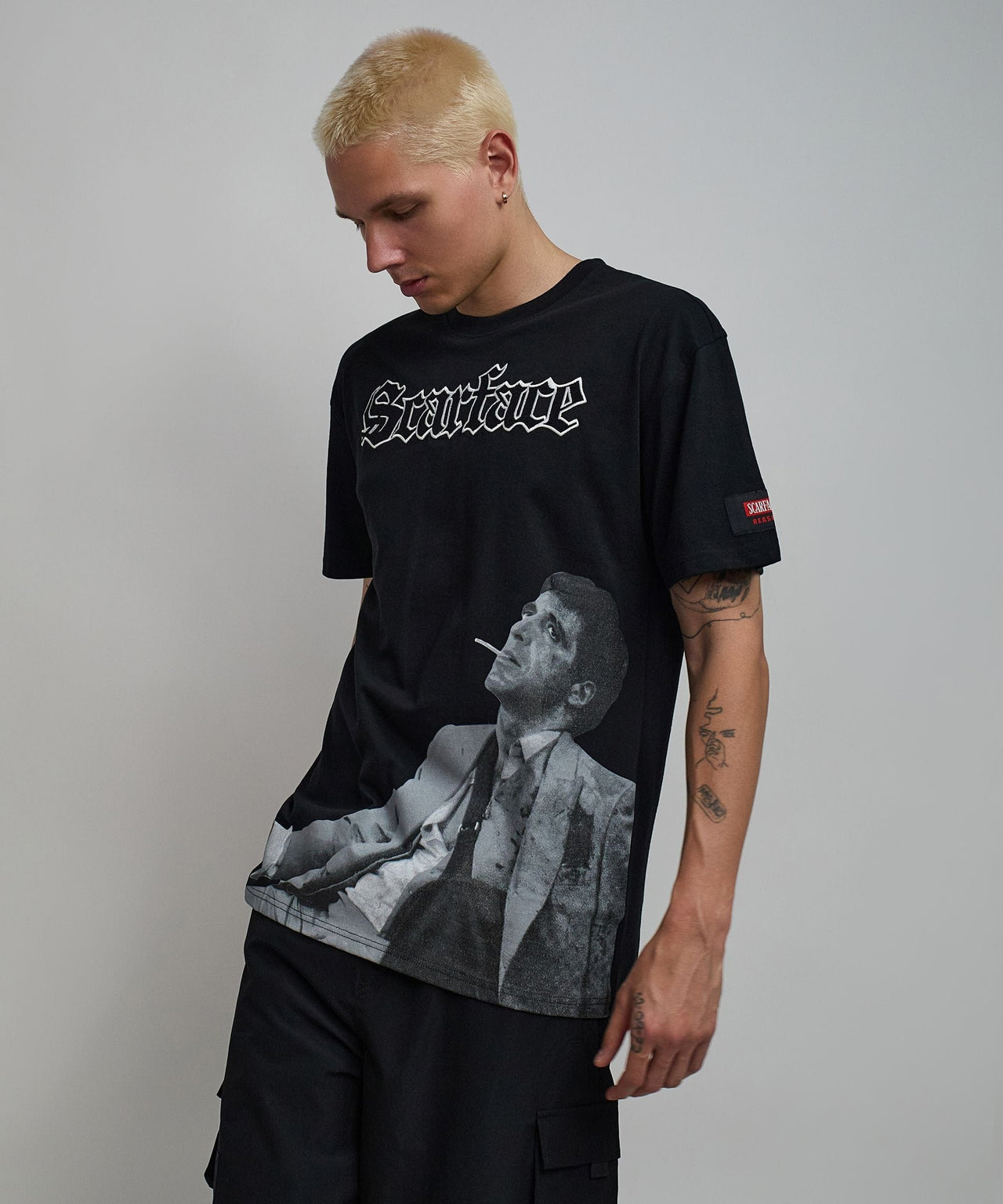 Scarface Old English T-Shirt