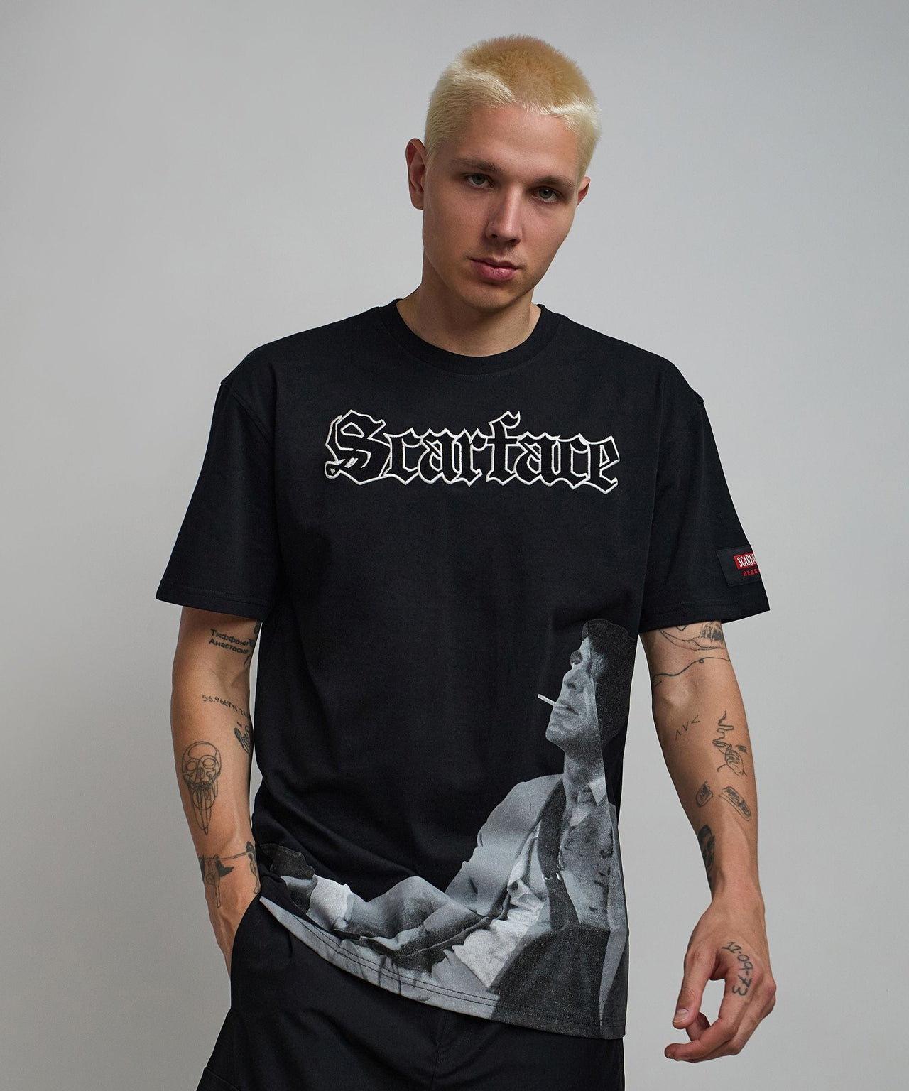 Scarface Old English T-Shirt