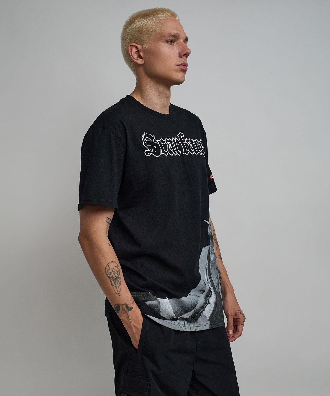 Scarface Old English T-Shirt