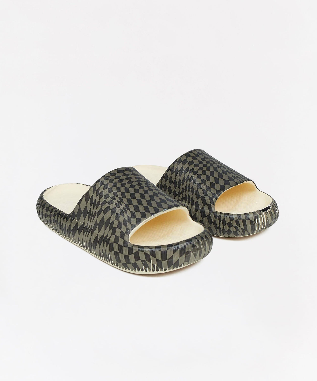 Maddox Slides - Black