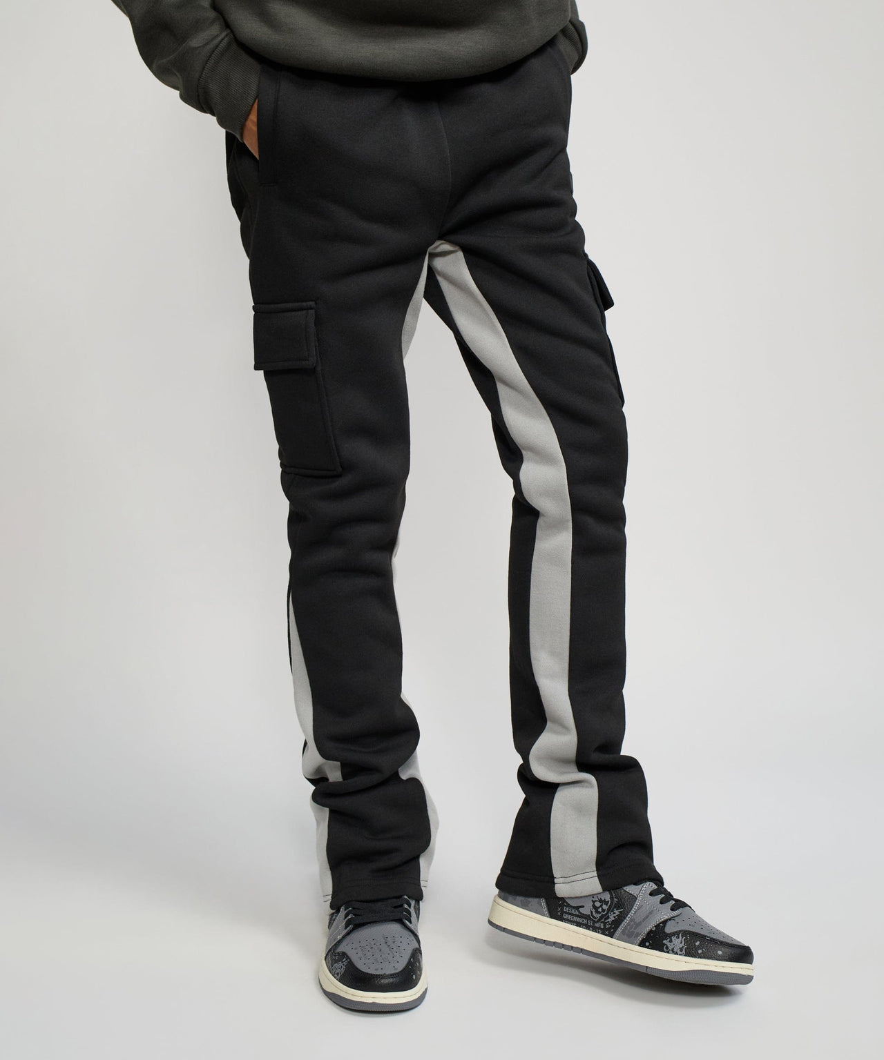 Stacked Fleece Sweatpant - Black