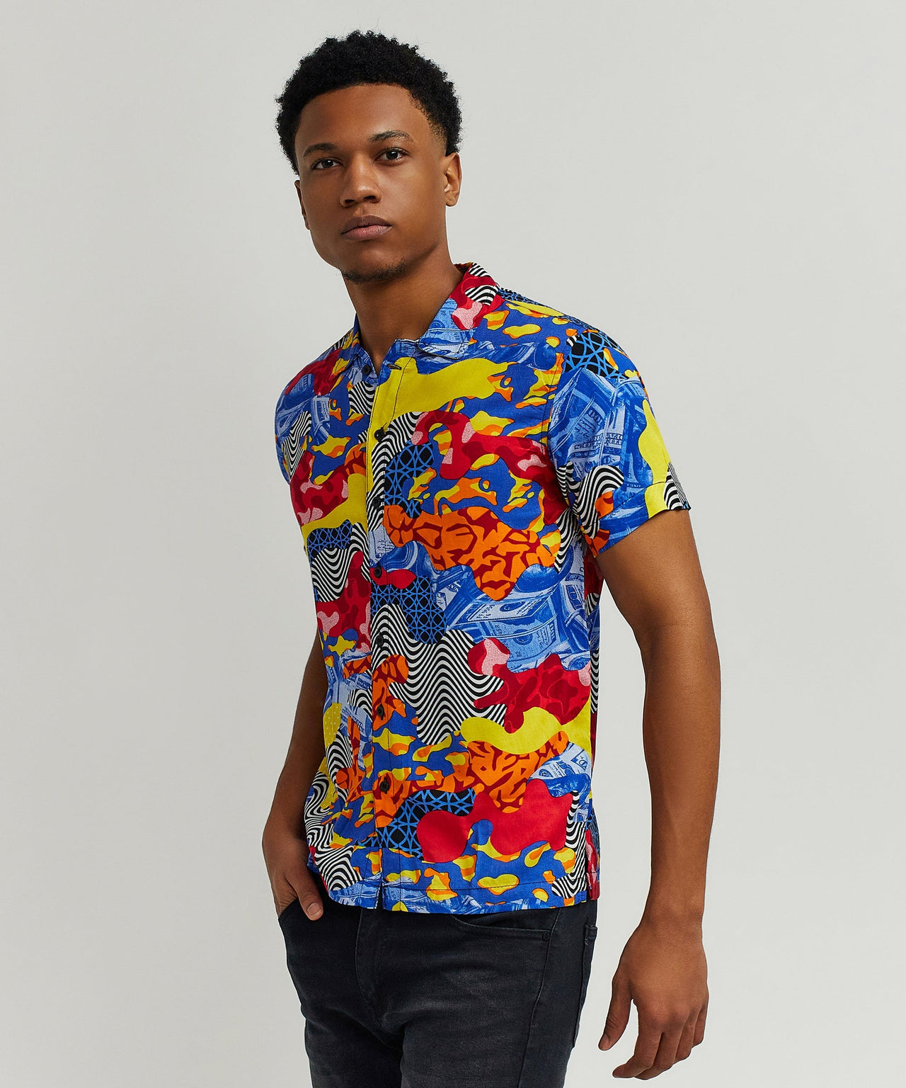 Wavy Viscose Button-Down Short Sleeve Shirt - Multicolor