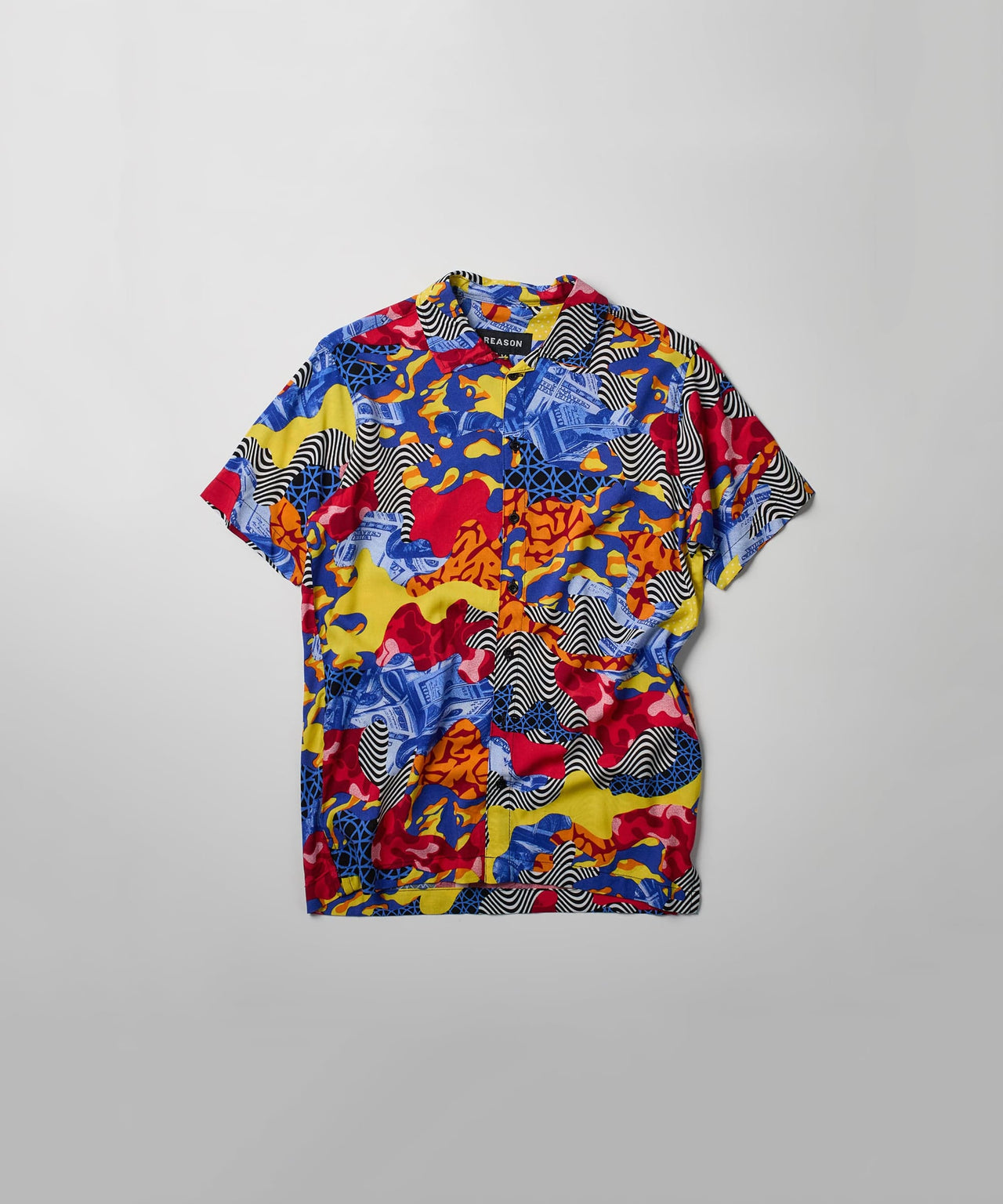 Wavy Viscose Button-Down Short Sleeve Shirt - Multicolor