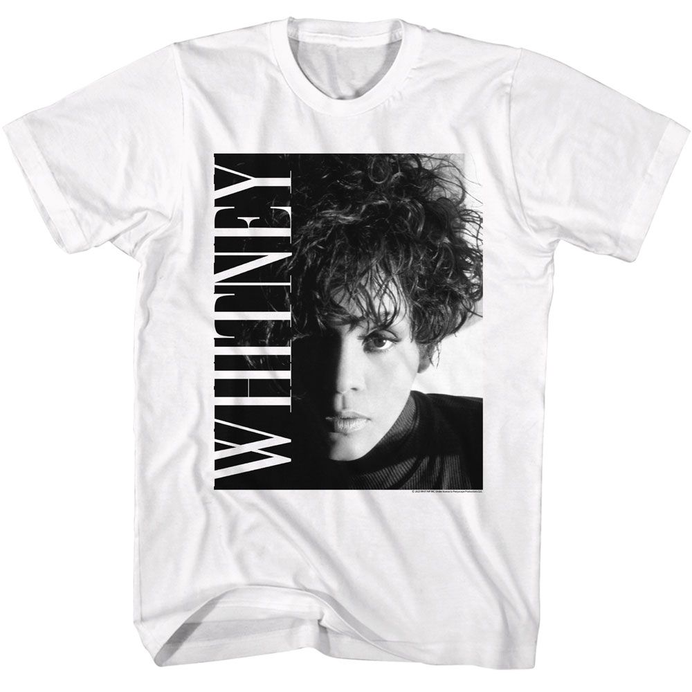 WHITNEY HOUSTON CLOSE UP
