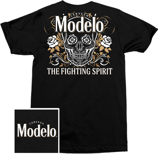 Modelo Fighting Spirit Skull T-Shirt